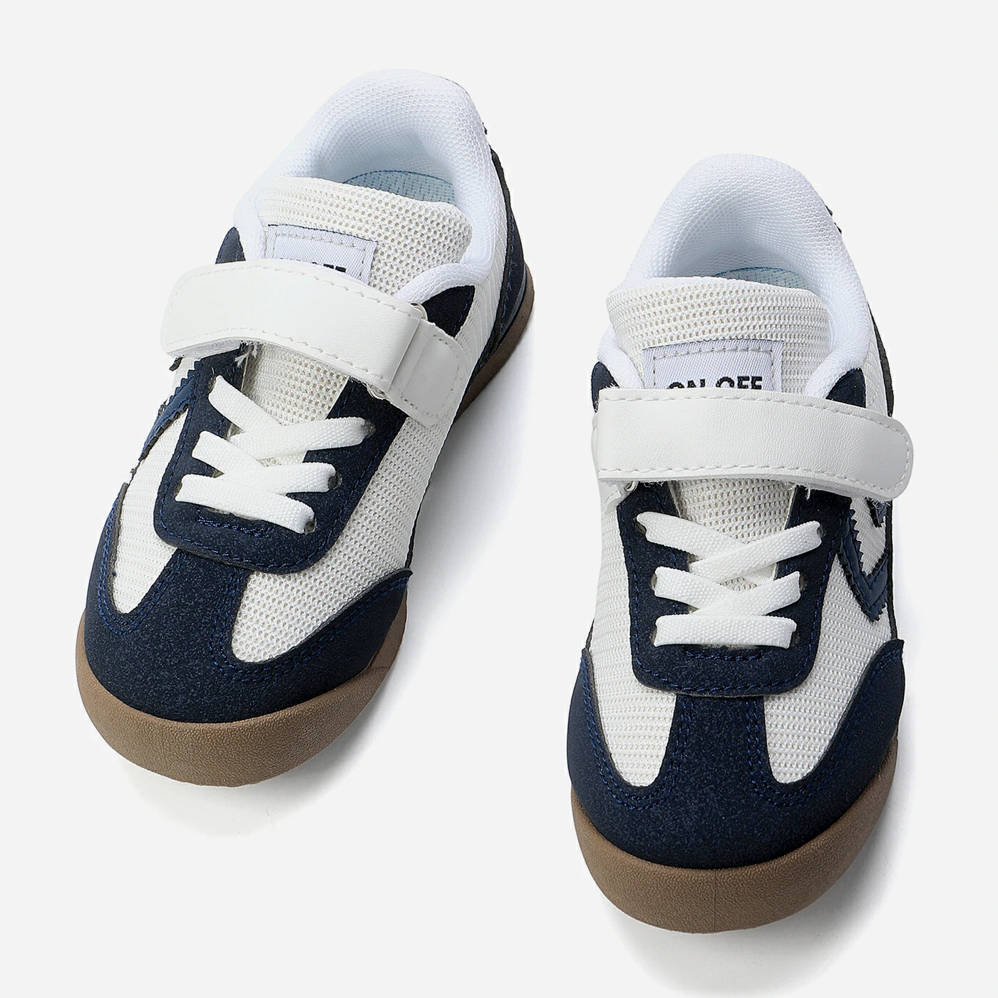 סניקרס/ספורט נייבי 29