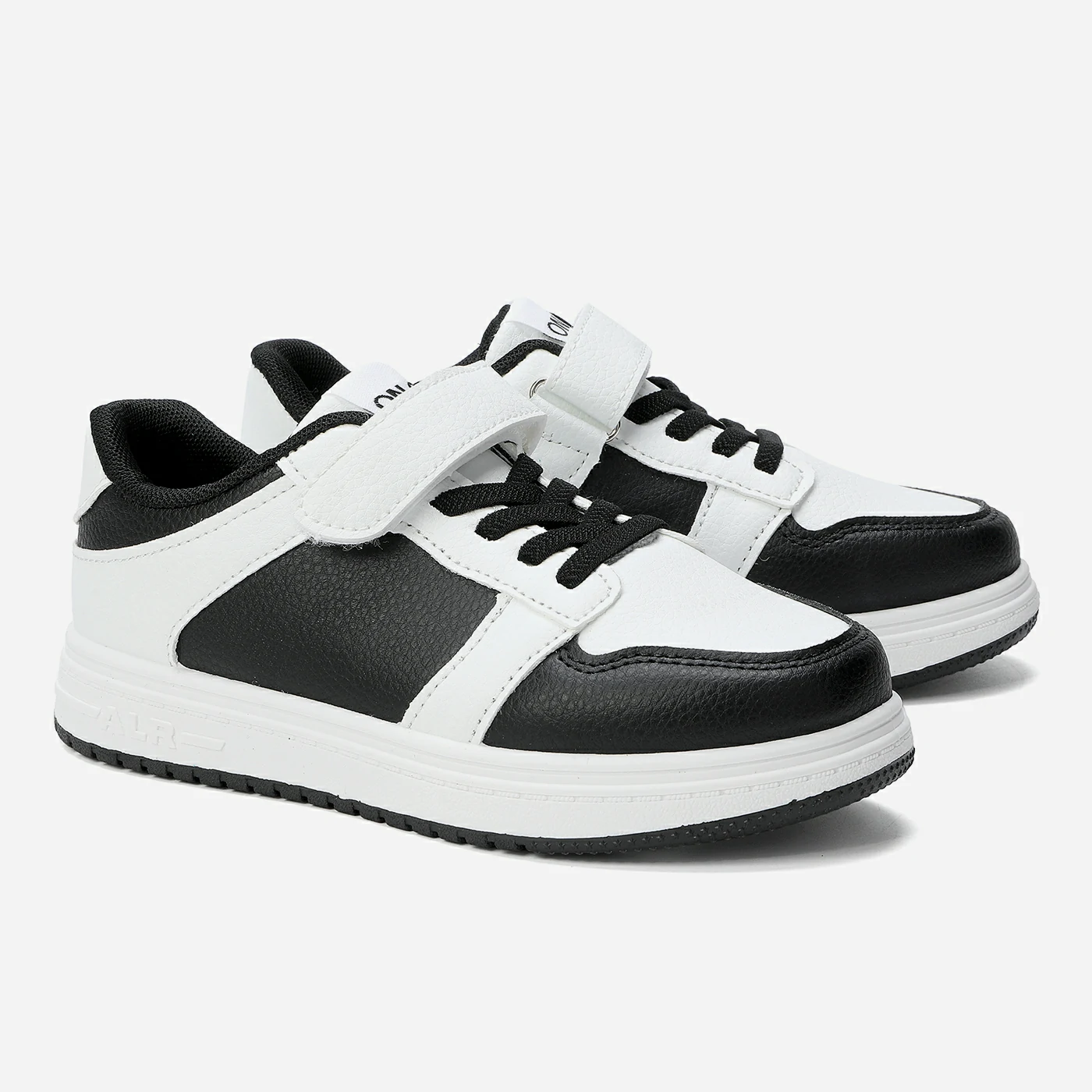 סניקרס/ספורט שחור 30