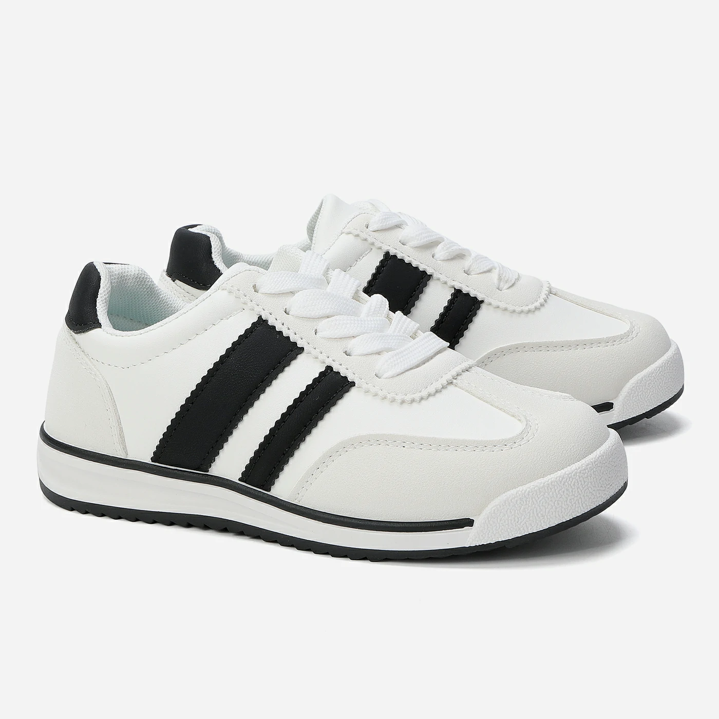 סניקרס/ספורט לבן 31