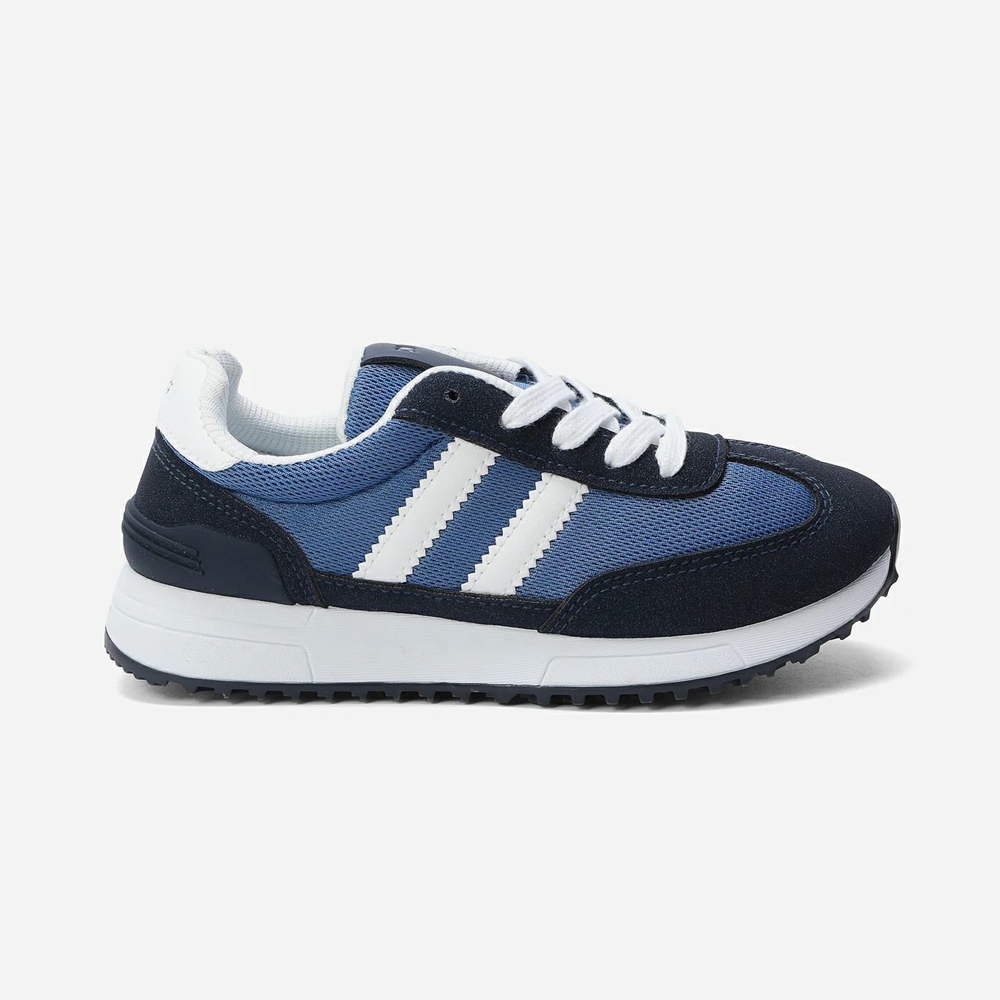 סניקרס/ספורט נייבי 37