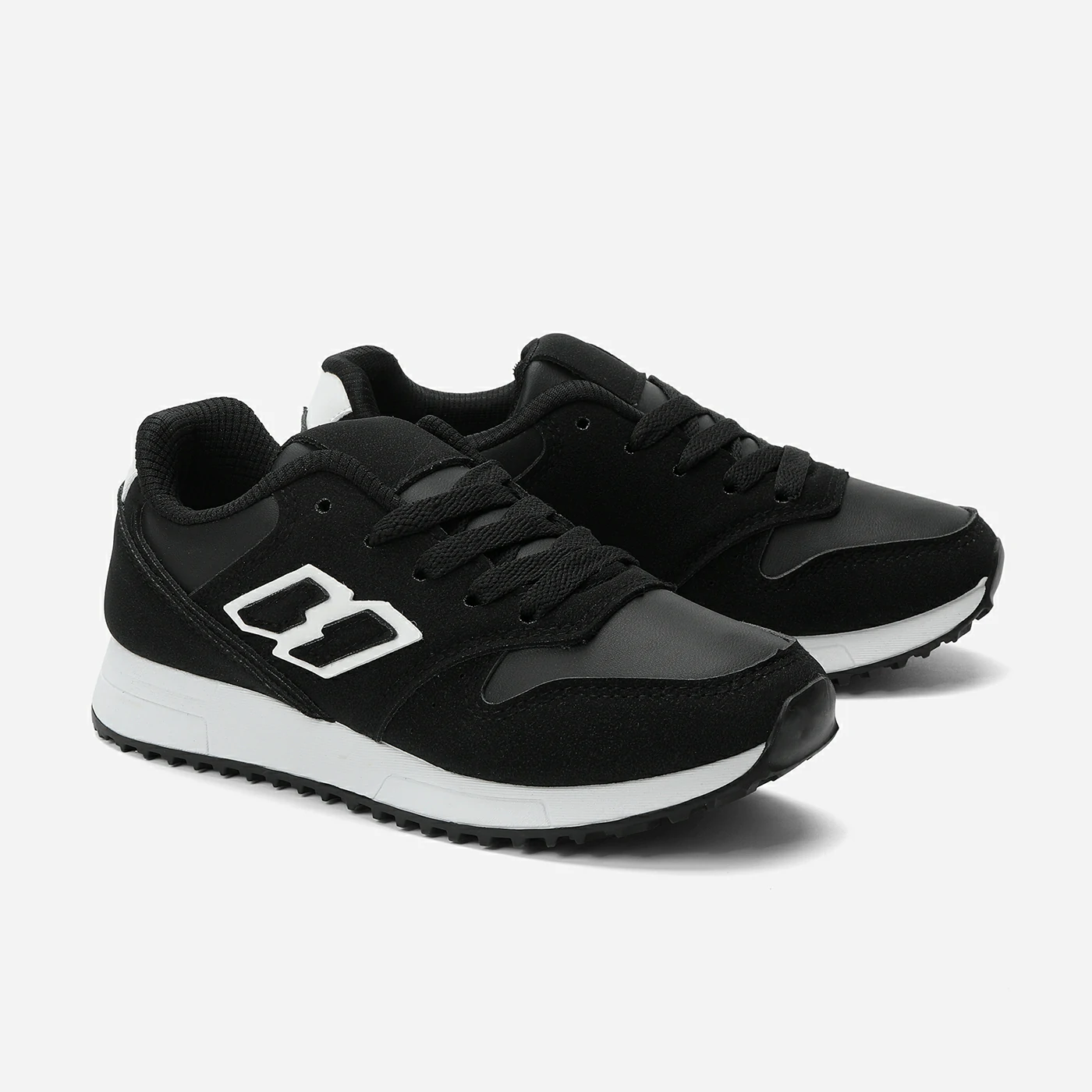 סניקרס/ספורט שחור 32