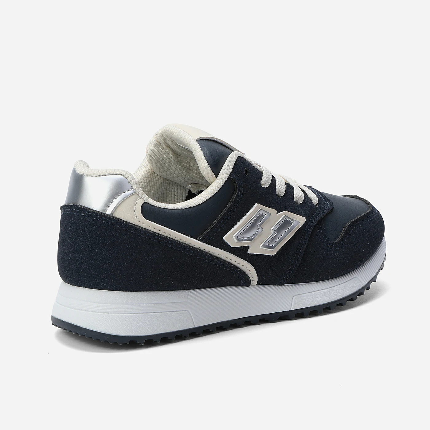 סניקרס/ספורט נייבי 32