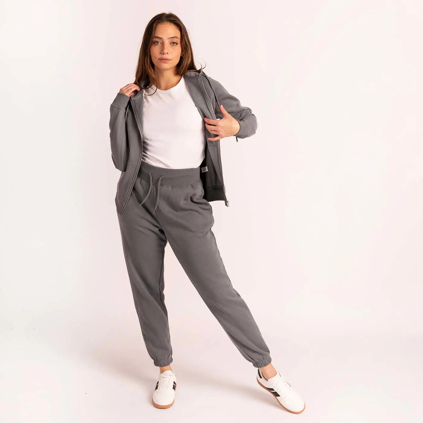 מכנסיים וחצאיות אפור M