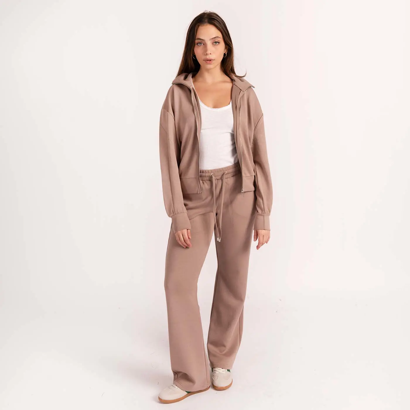 סווטשירטים וקפוצ'ונים חאקי M