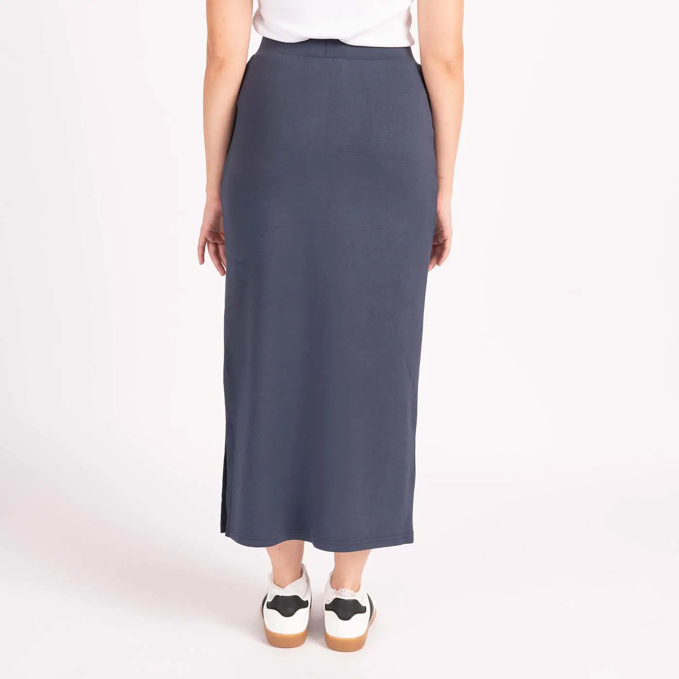 מכנסיים וחצאיות נייבי S