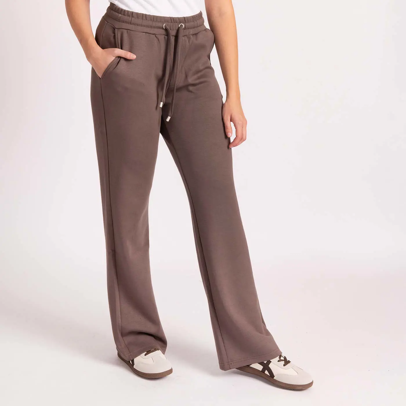 מכנסיים וחצאיות חום L