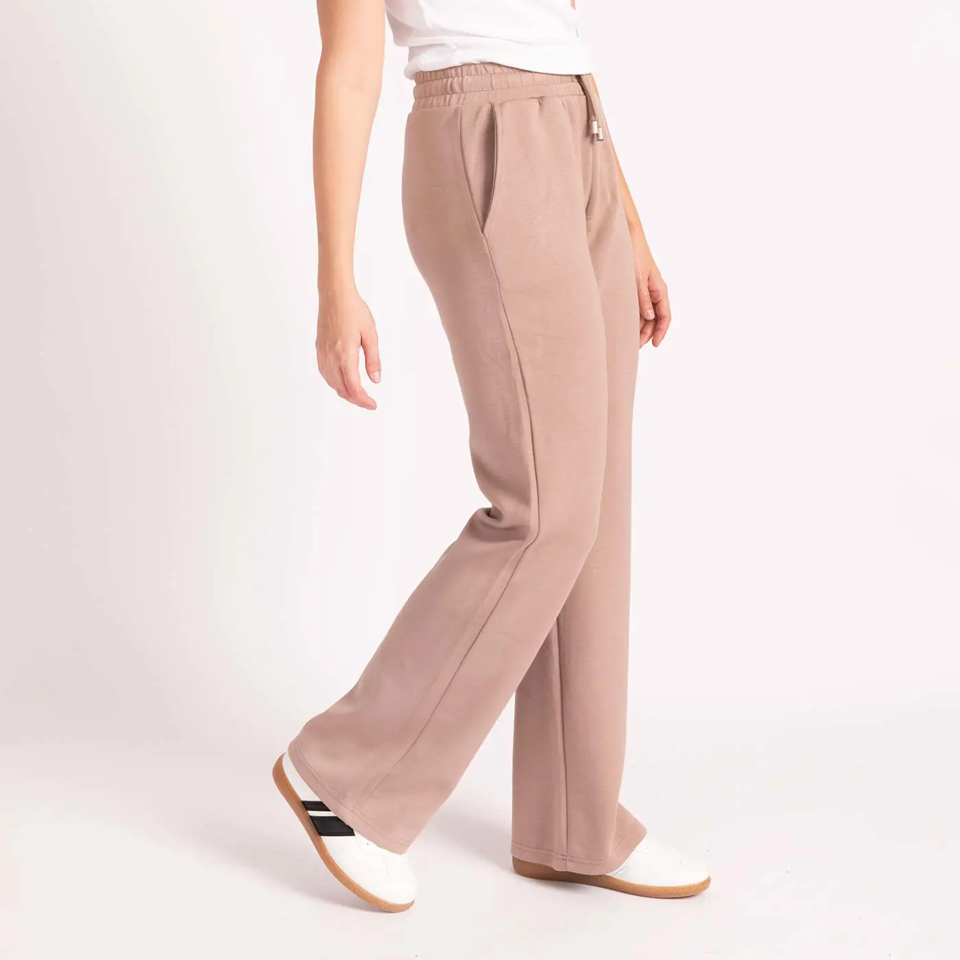 מכנסיים וחצאיות חאקי XL