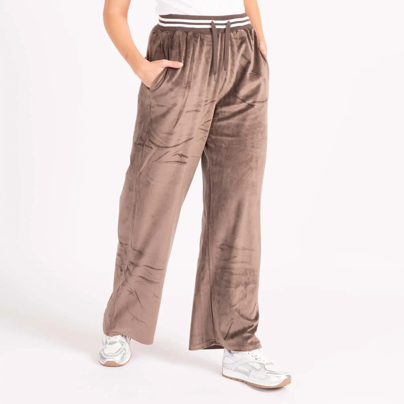 מכנסיים וחצאיות חום L