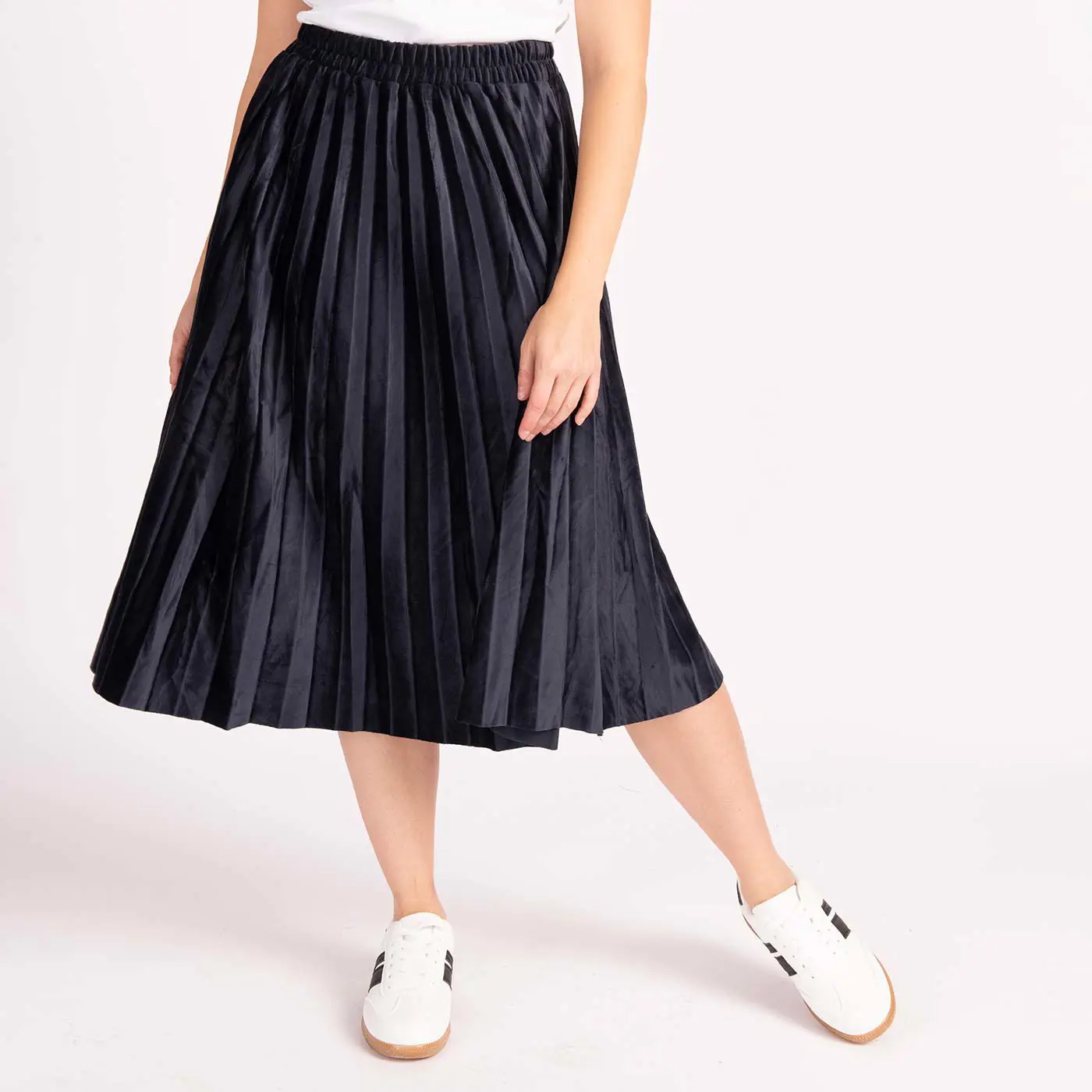 מכנסיים וחצאיות נייבי M