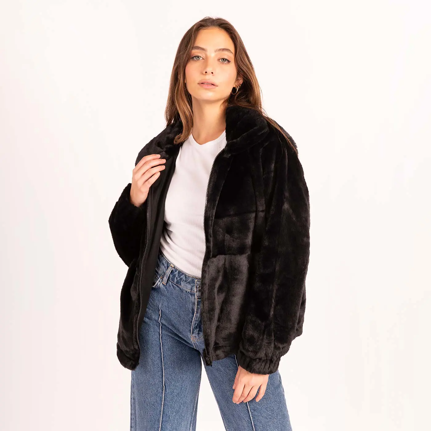 ג"קטים ומעילים שחור L