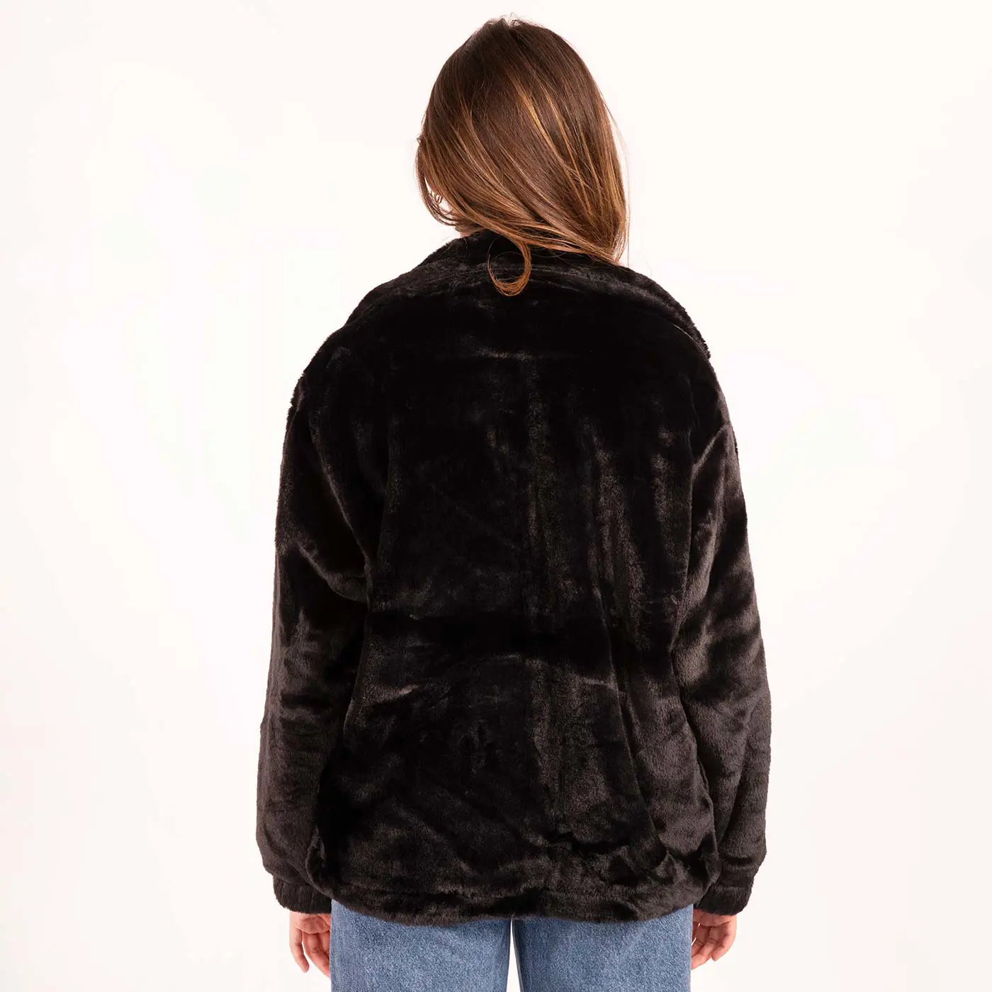 ג"קטים ומעילים שחור L