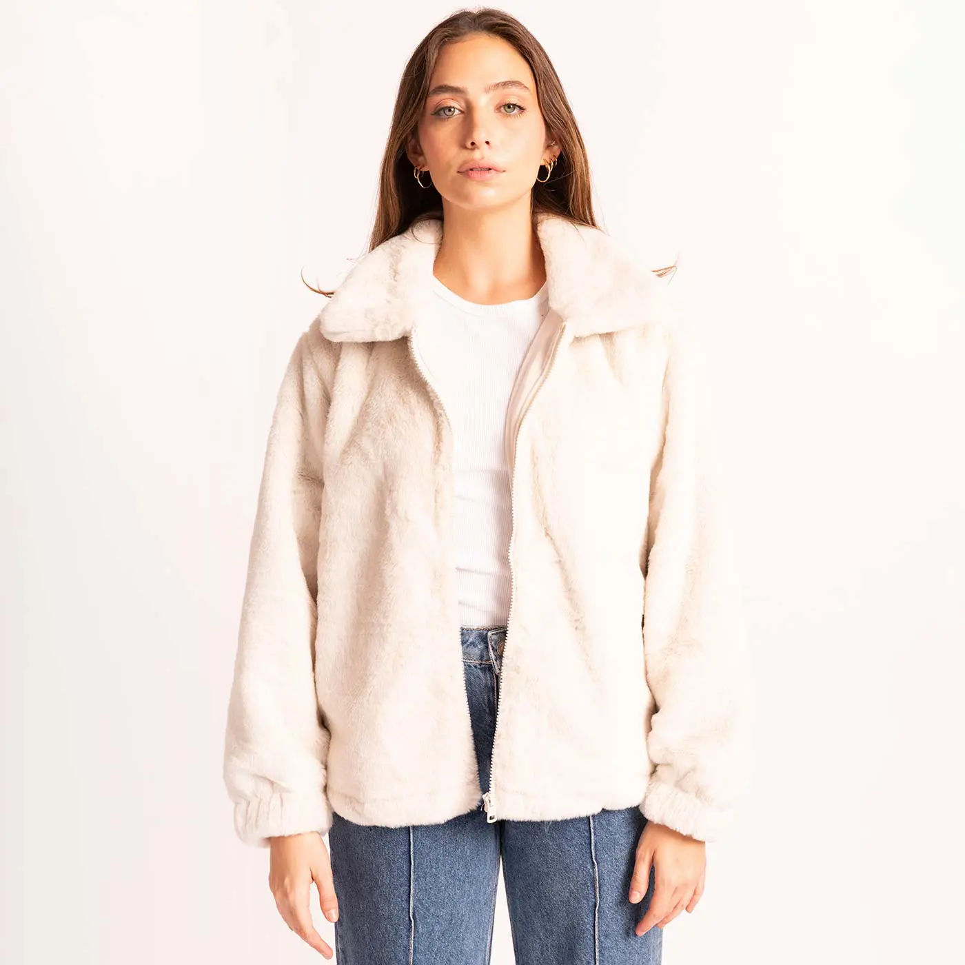 ג"קטים ומעילים אופווייט XL