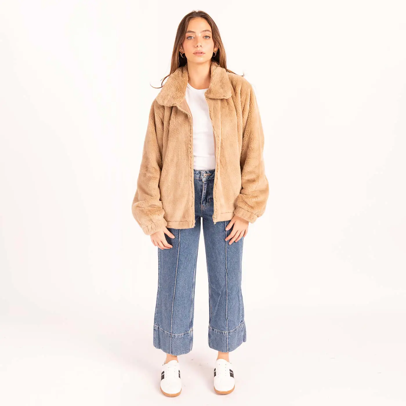 ג"קטים ומעילים בז L