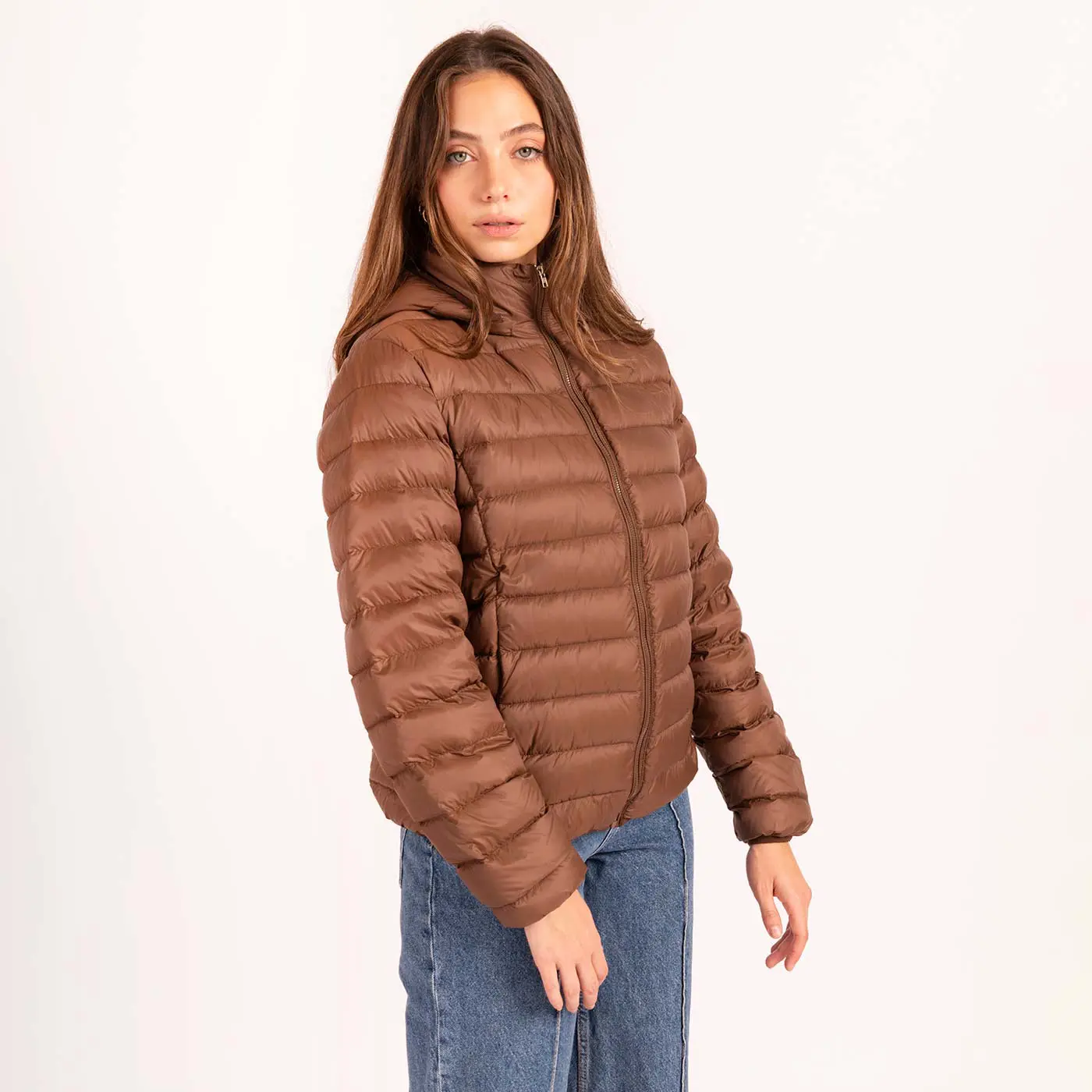 ג"קטים ומעילים חום L