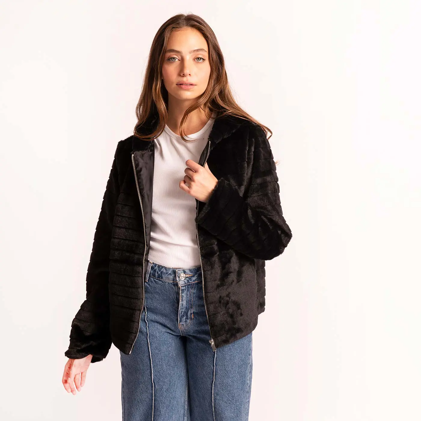 ג"קטים ומעילים שחור L