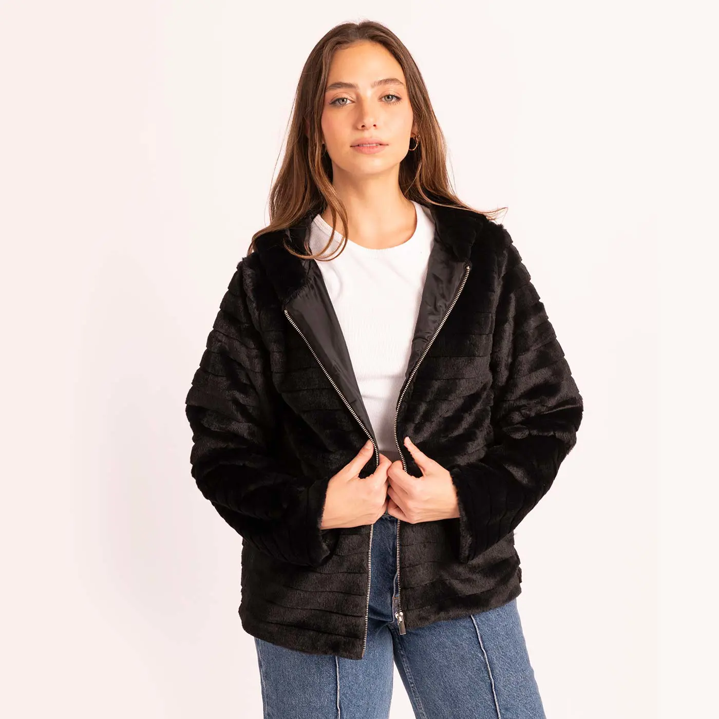 ג"קטים ומעילים שחור L