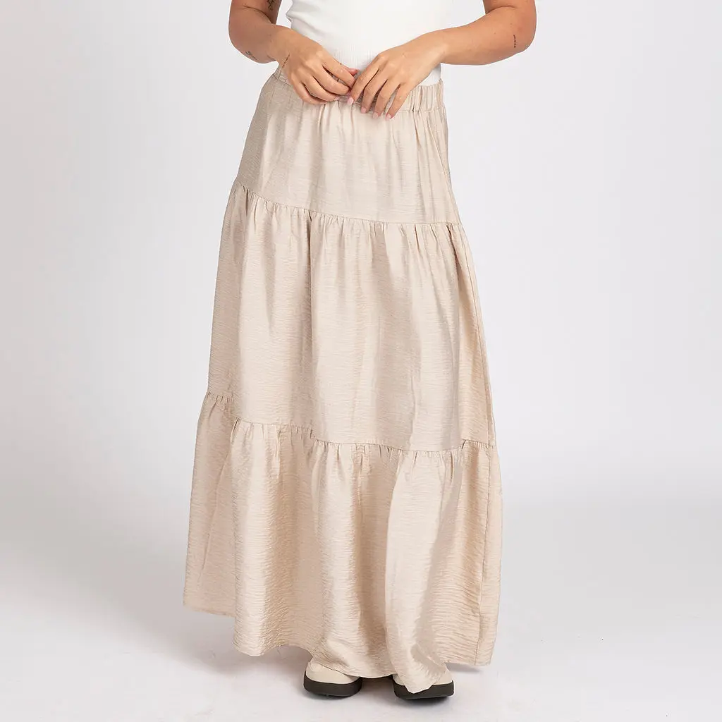 מכנסיים וחצאיות בז L