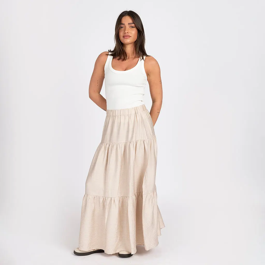 מכנסיים וחצאיות בז L