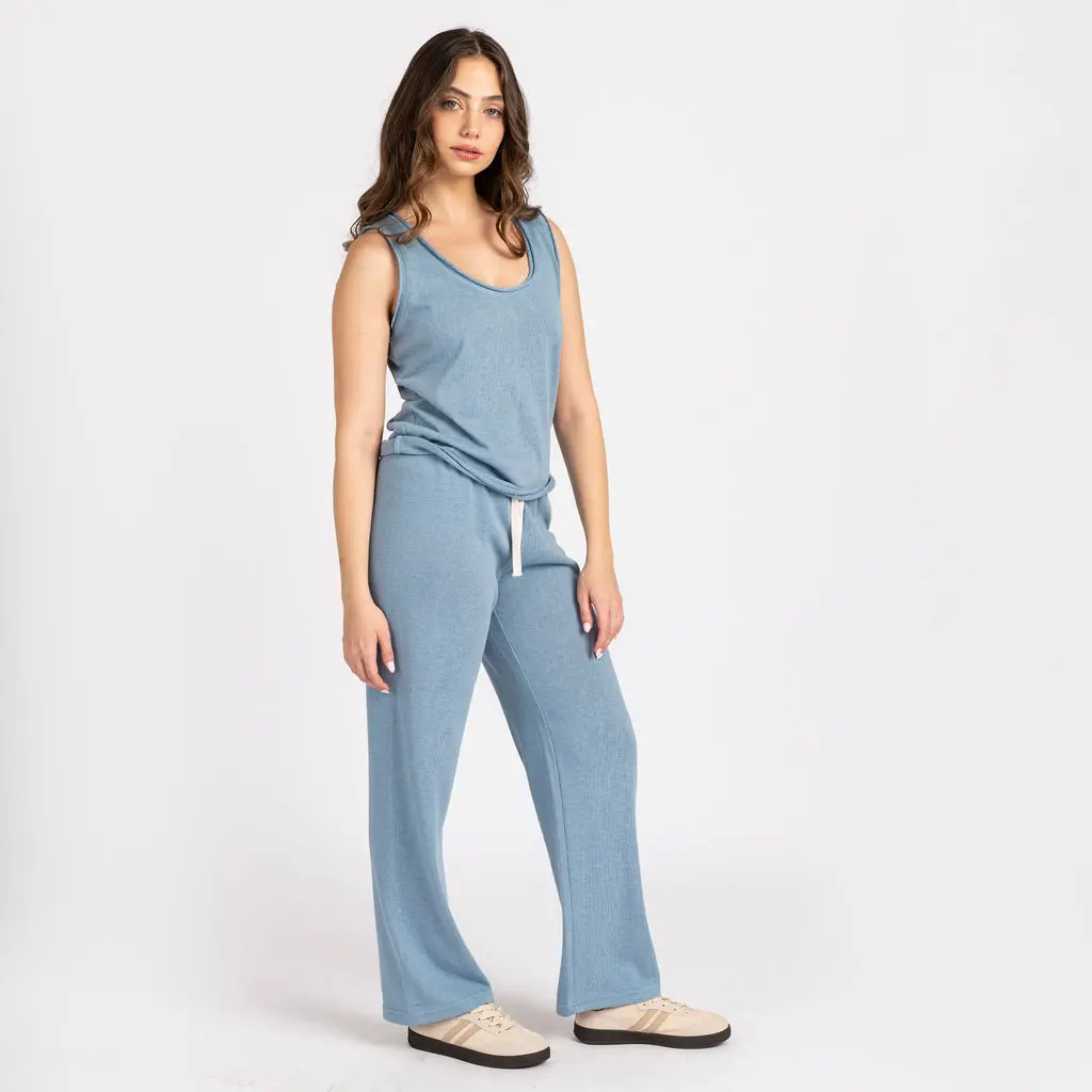 מכנסיים וחצאיות גינס M