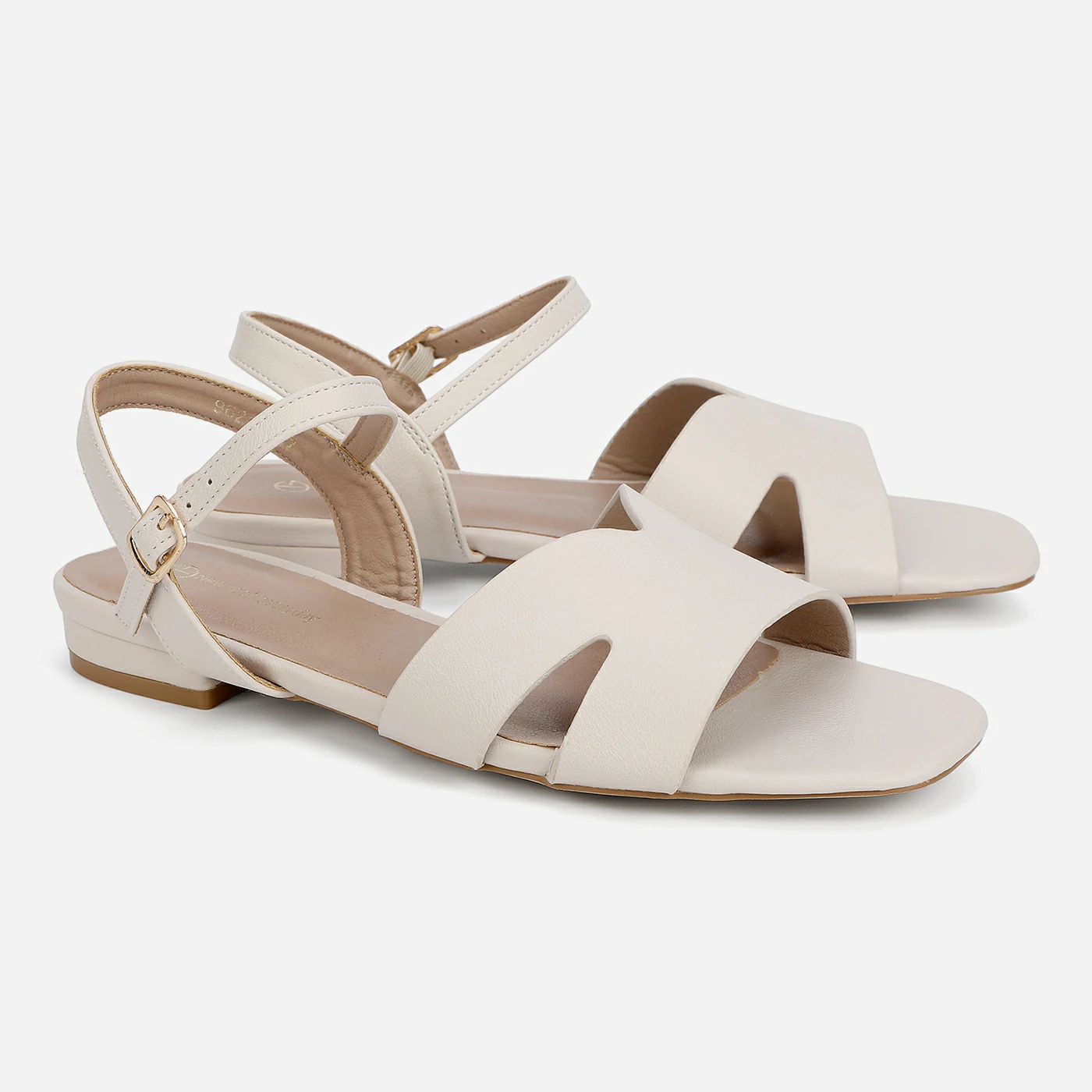 סנדל שטוח אופווייט 37