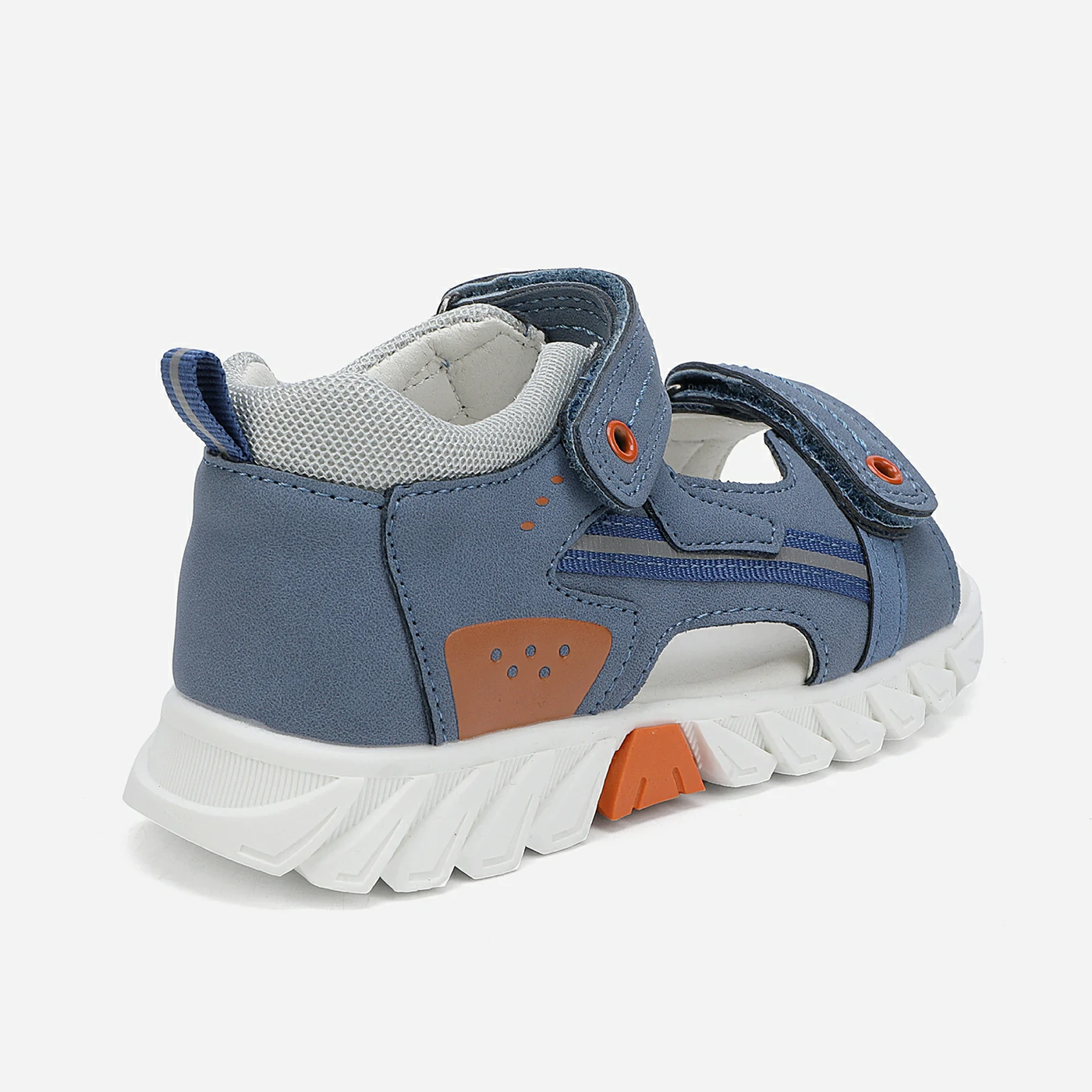 סנדל כחול 29