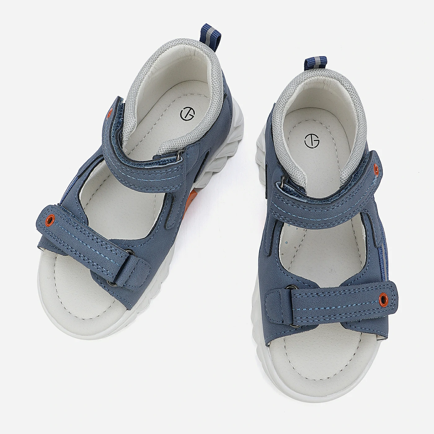 סנדל כחול 29