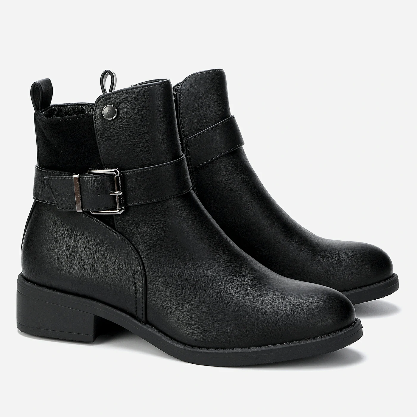 נוחות שחור 38