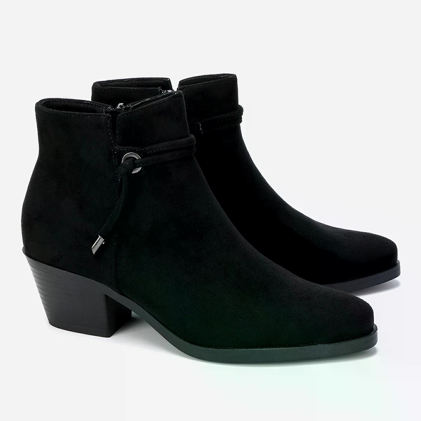 נוחות שחור 36