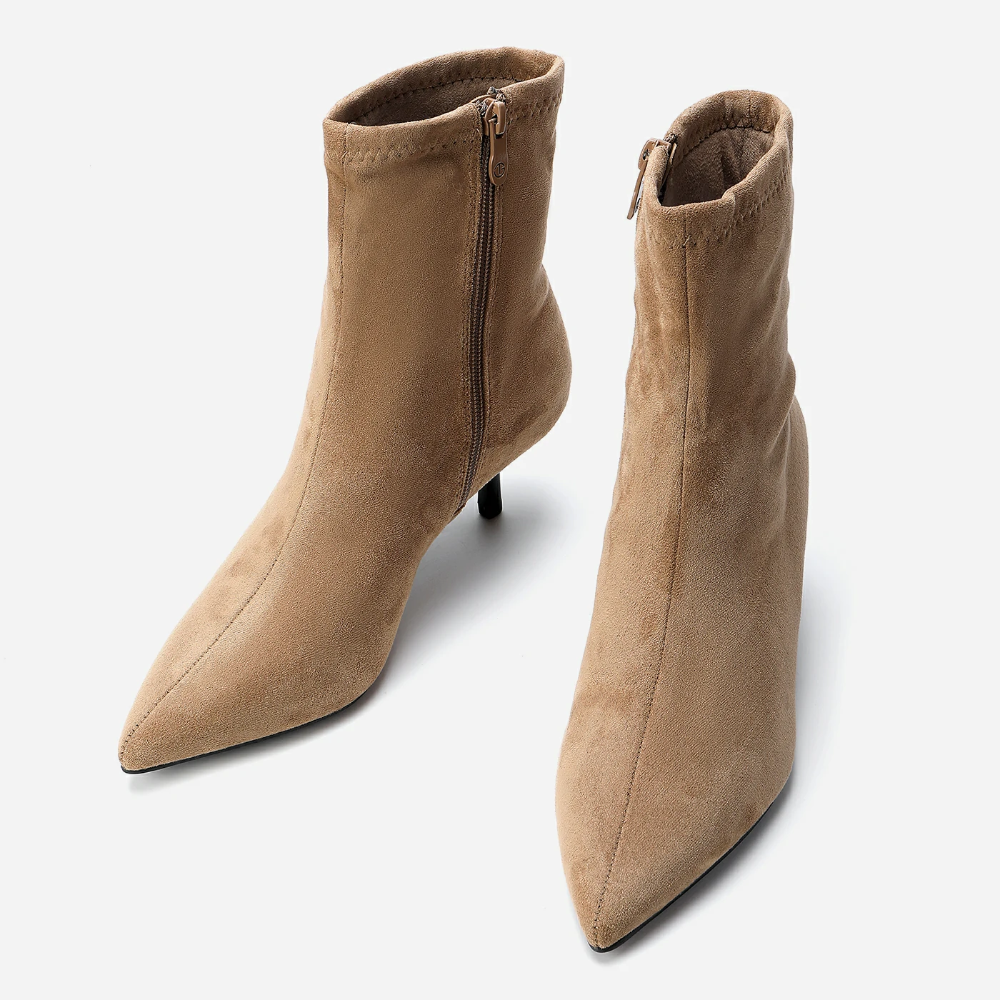 מגפון עקב בז 38