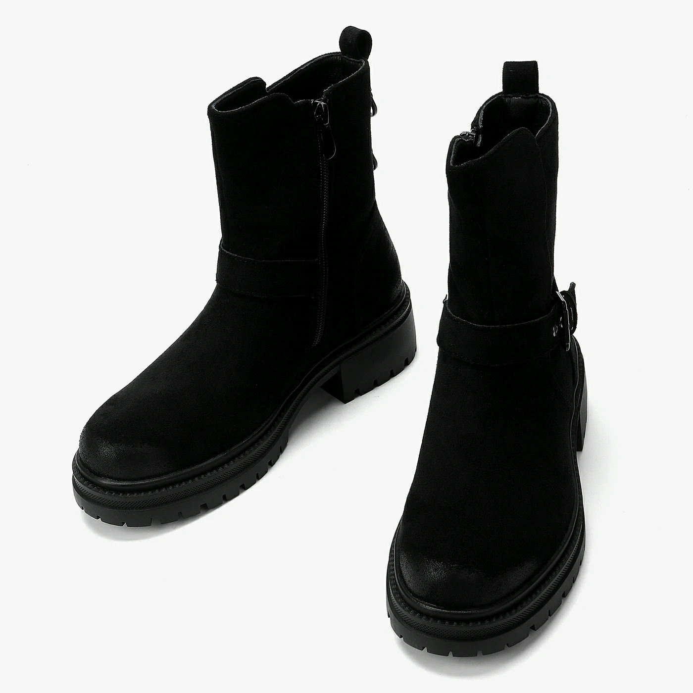 מגפון עקב שחור 41