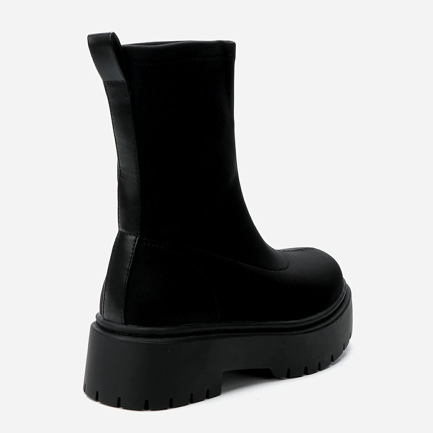 מגפון עקב שחור טקסטיל 39