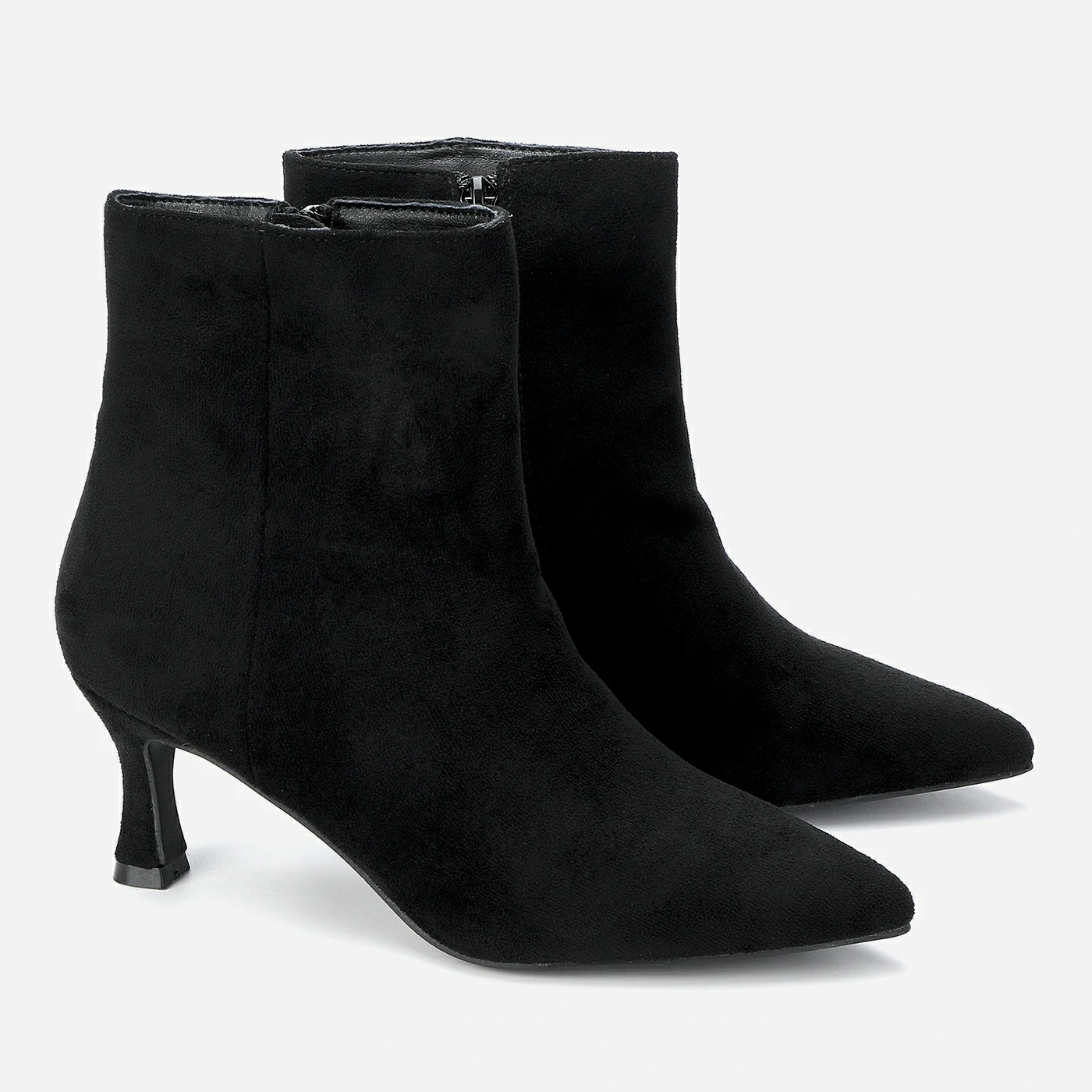 מגפון עקב שחור 38