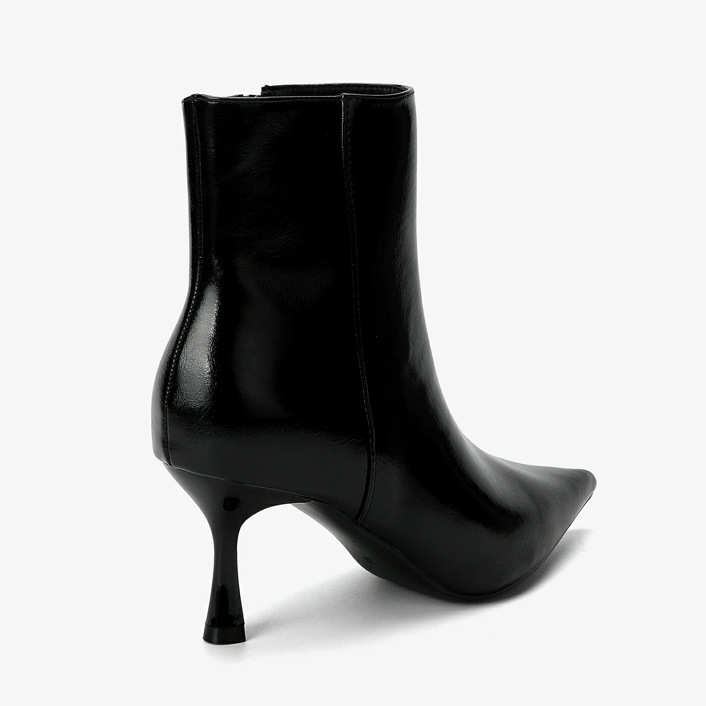 מגפון עקב שחור 36