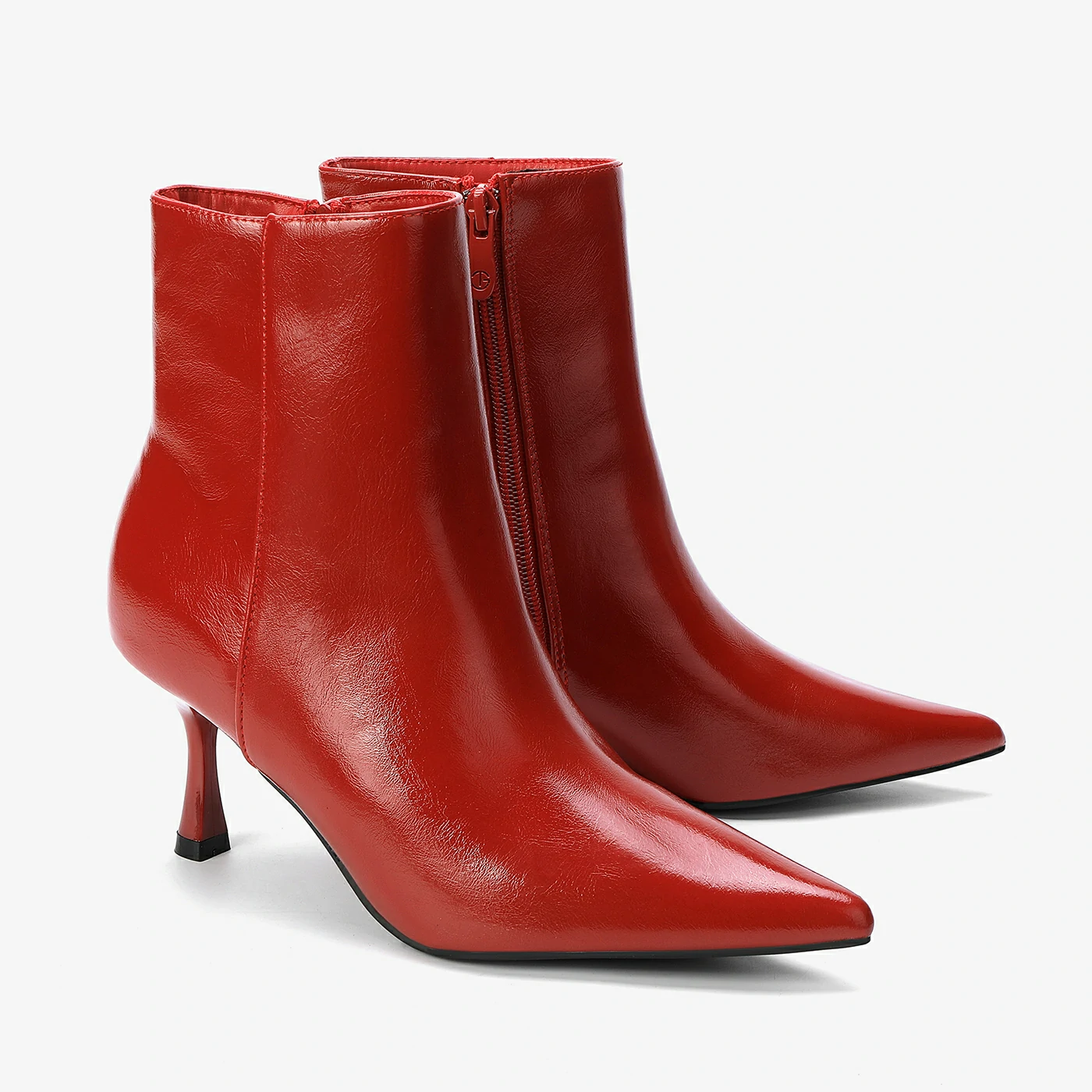 מגפון עקב אדום 40