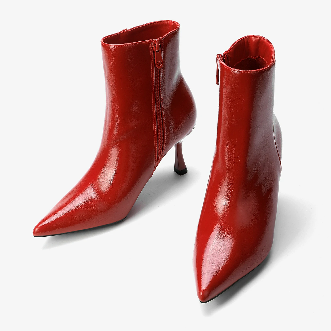 מגפון עקב אדום 40