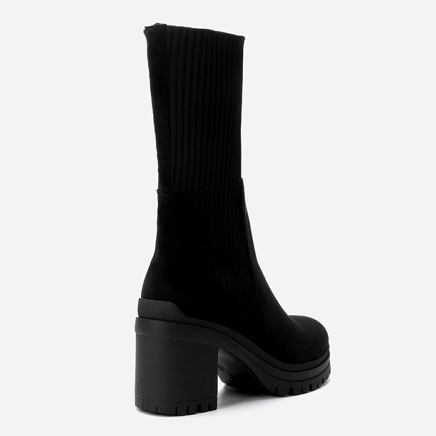 מגף עקב שחור 39