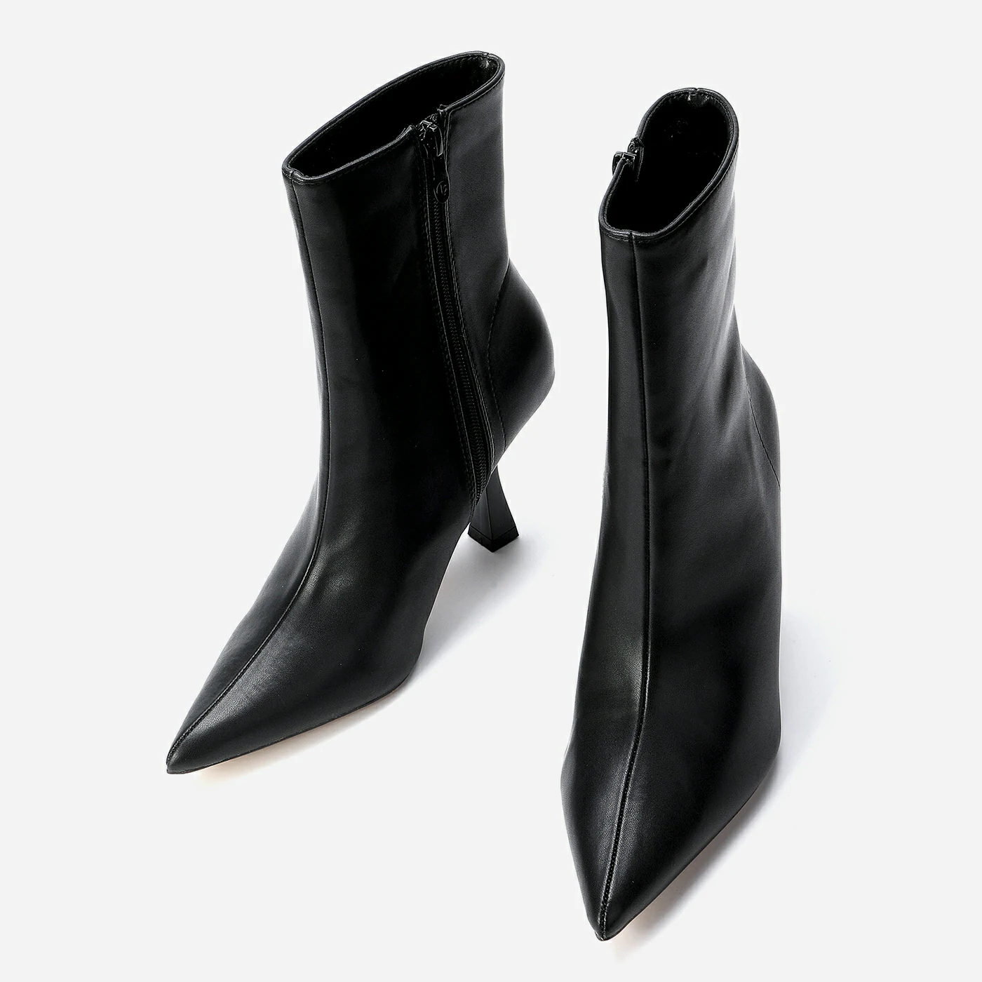 מגפון עקב שחור 40