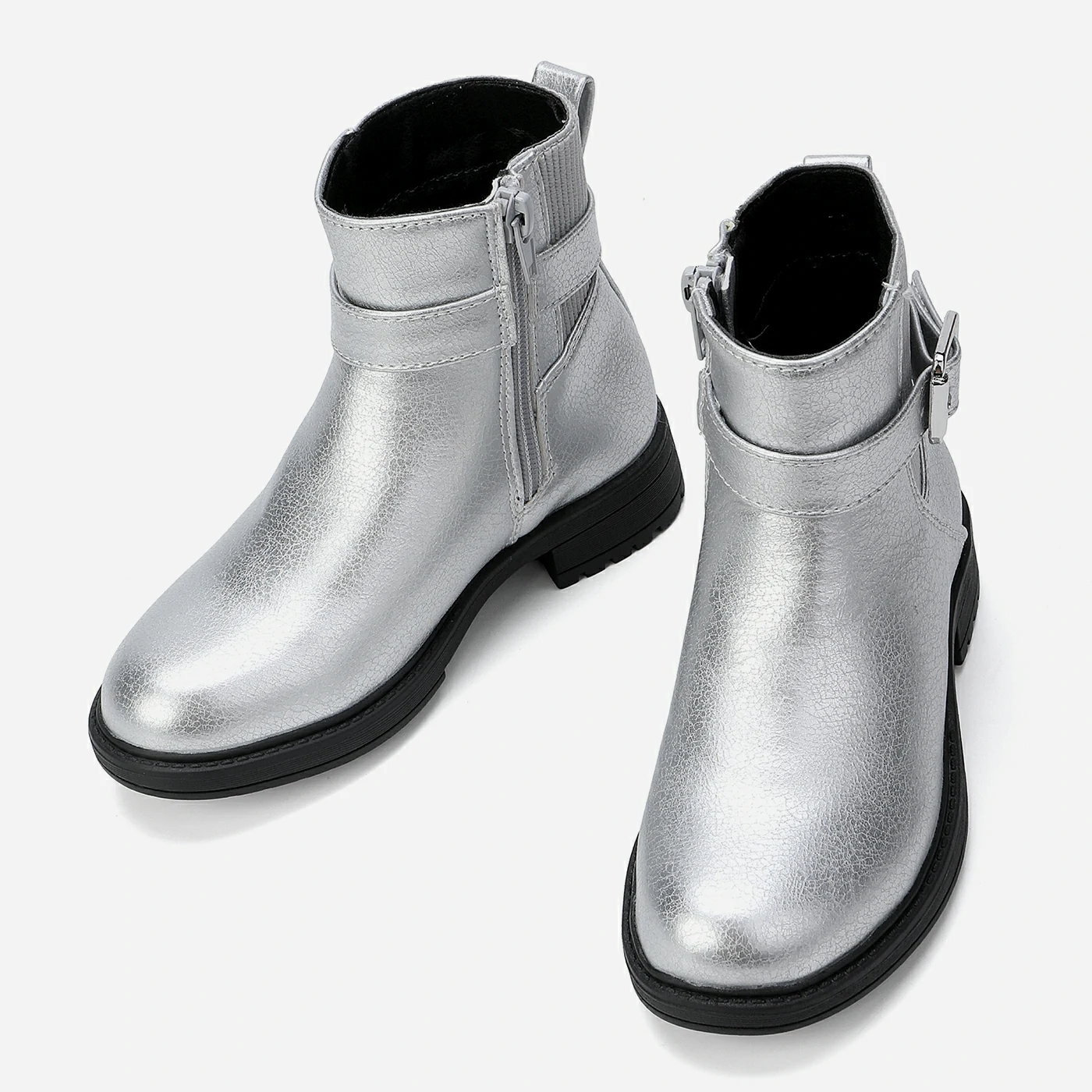 מגפון כסף 24