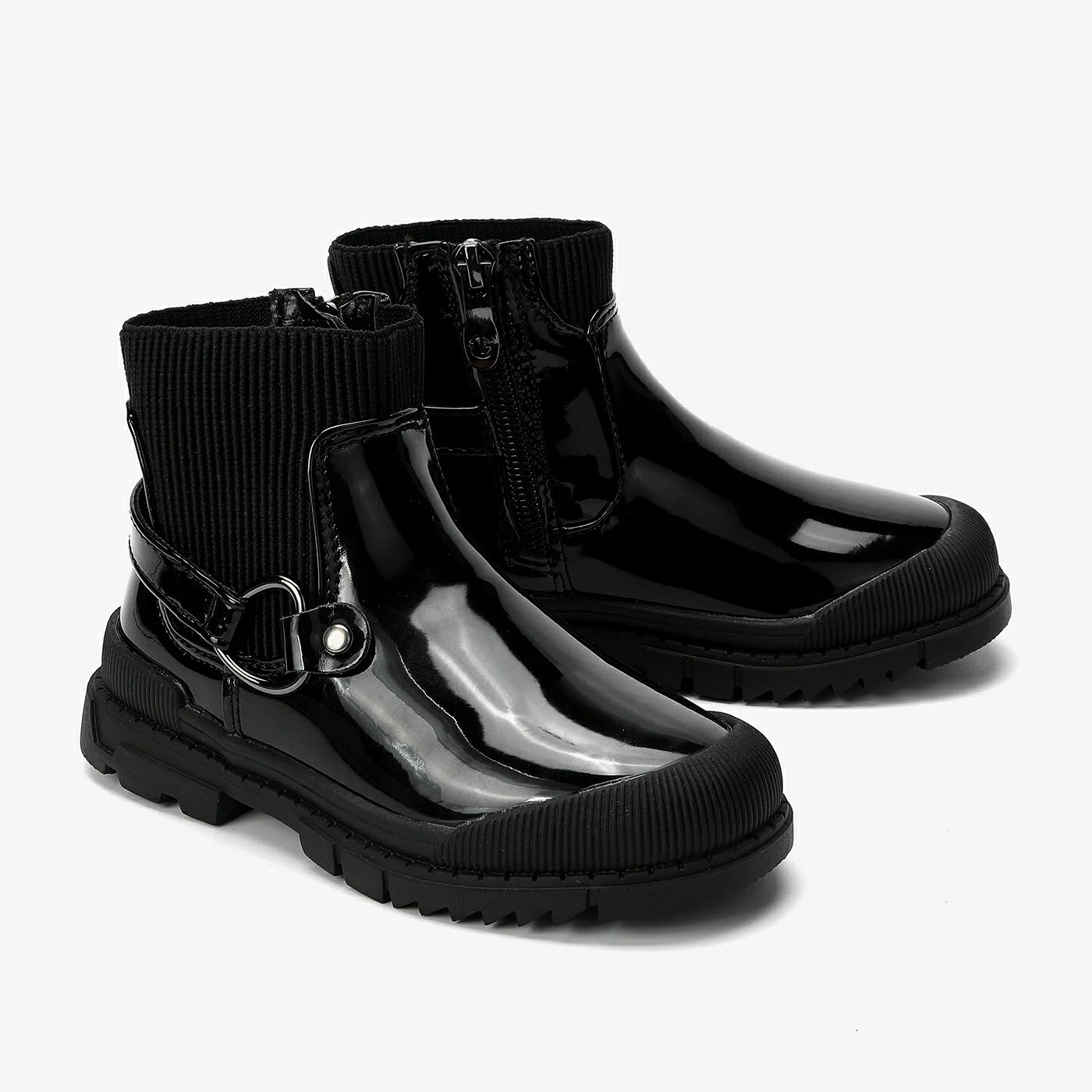 מגפון שחור 25