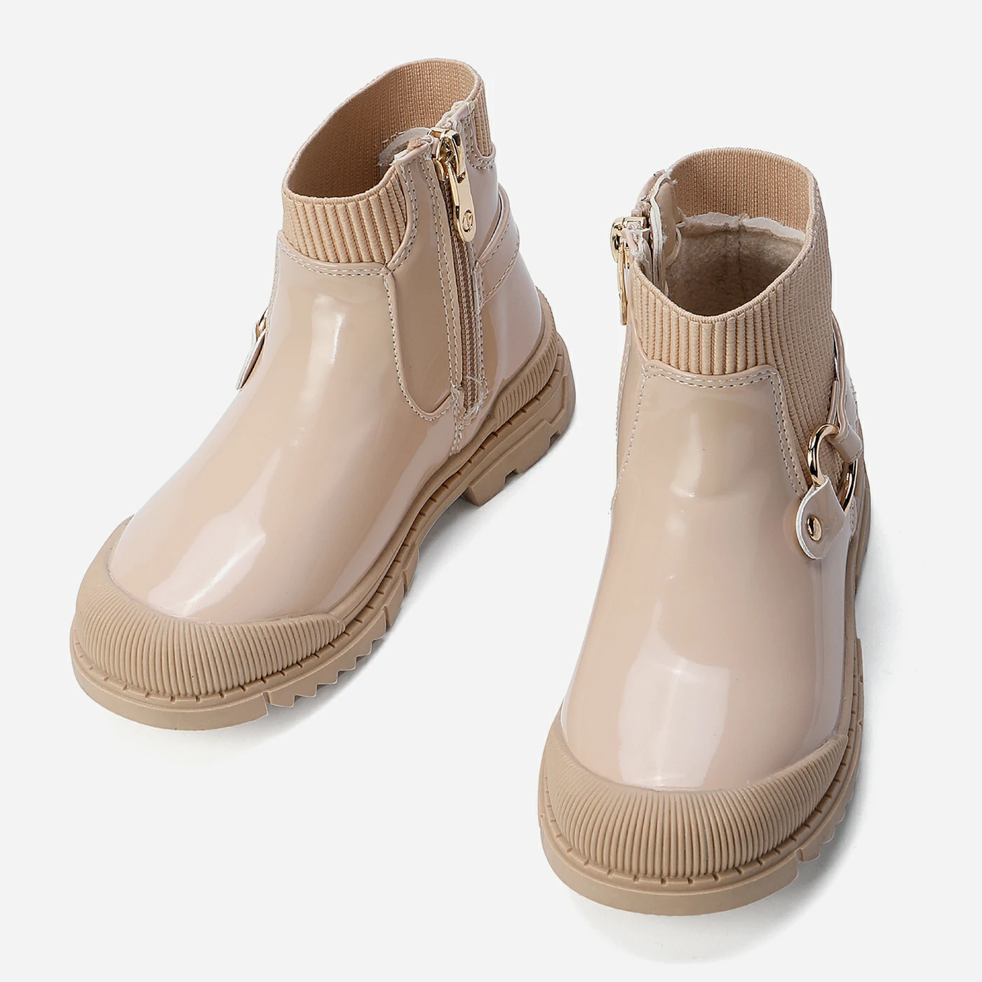 מגפון גוף 28