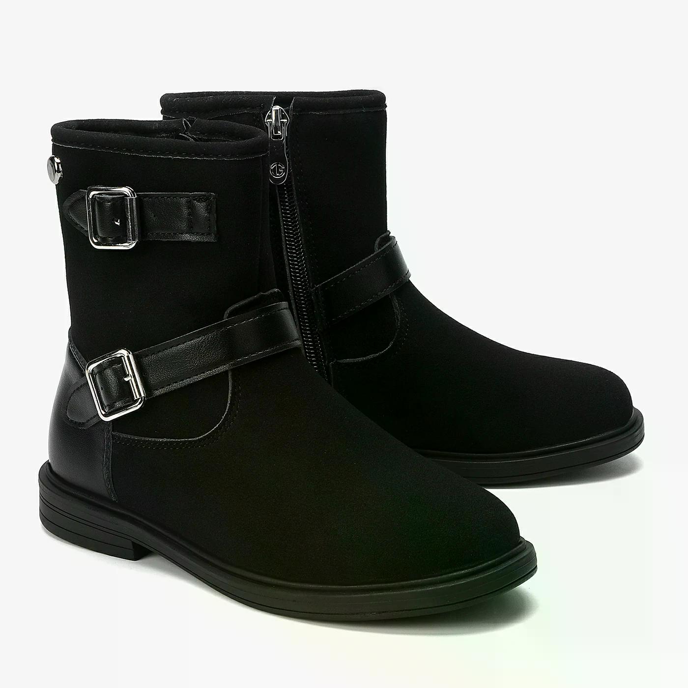 מגפון שחור 35