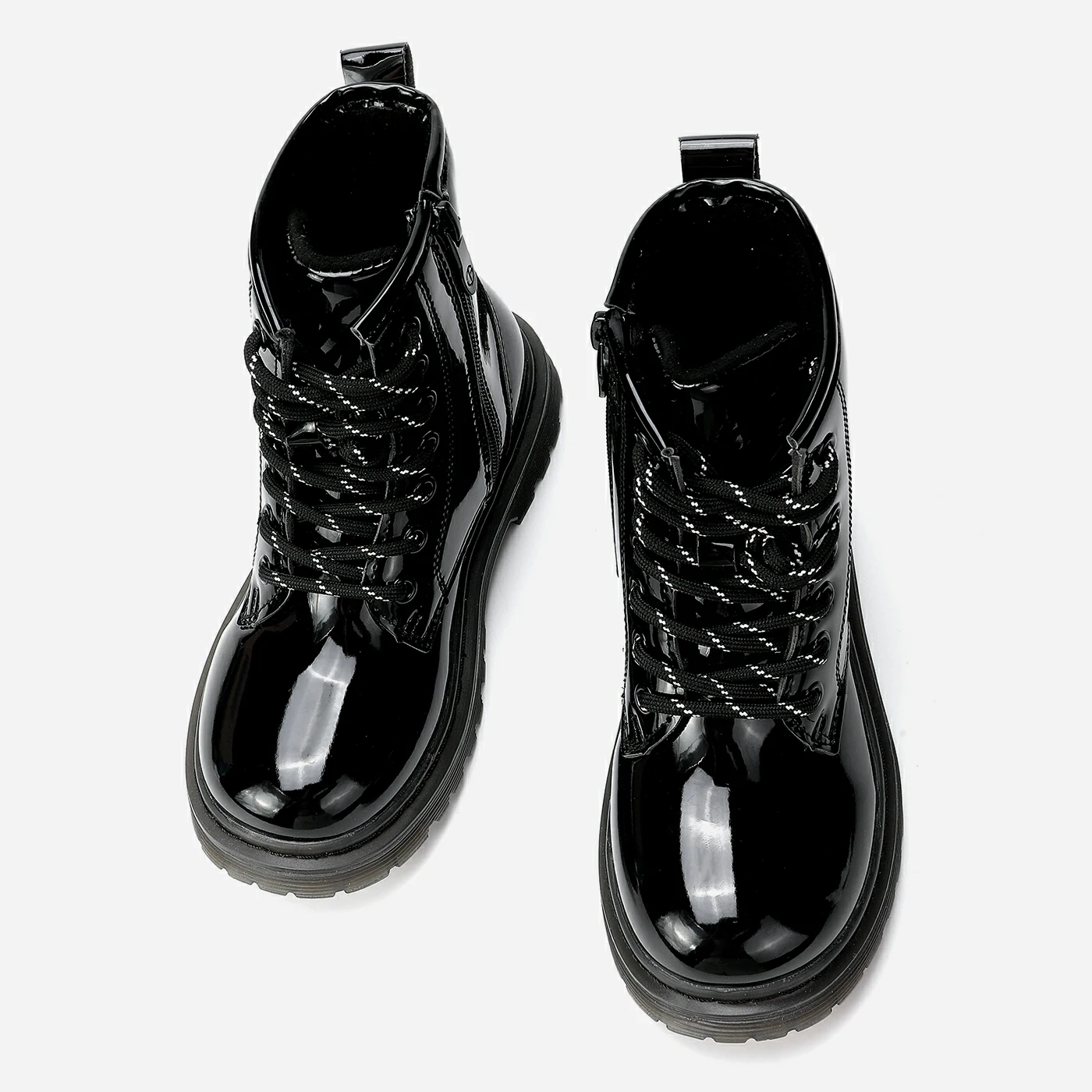 מגפון שחור 30