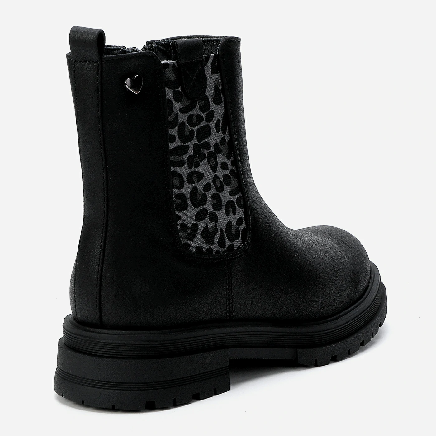 מגפון שחור 32