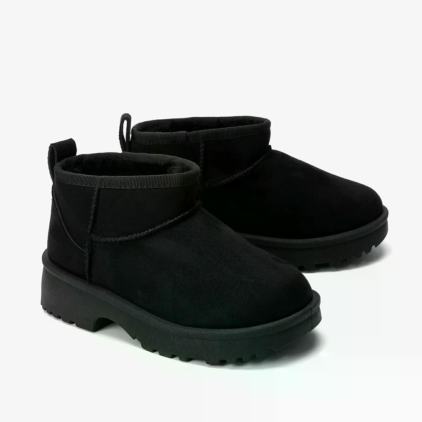 מגפון שחור 31