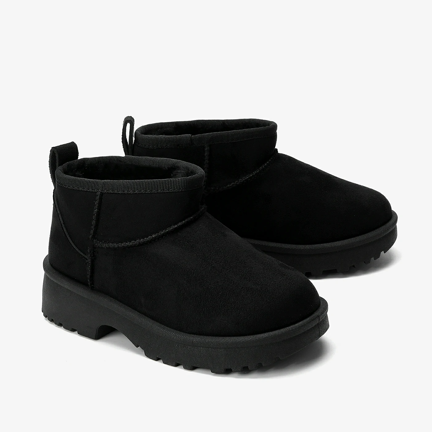 מגפון שחור 35