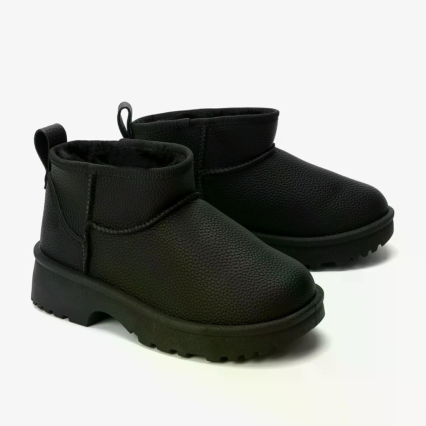 מגפון שחור 31