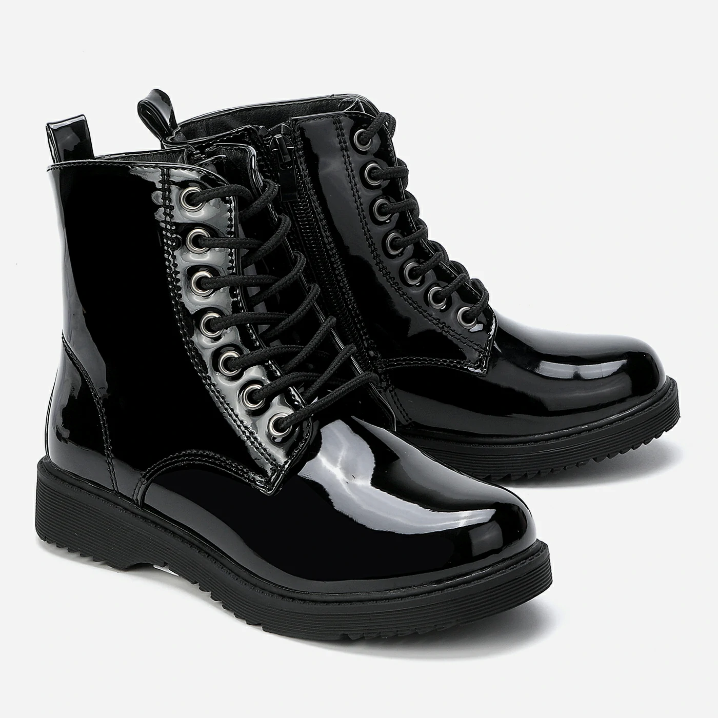 מגפון שחור 36