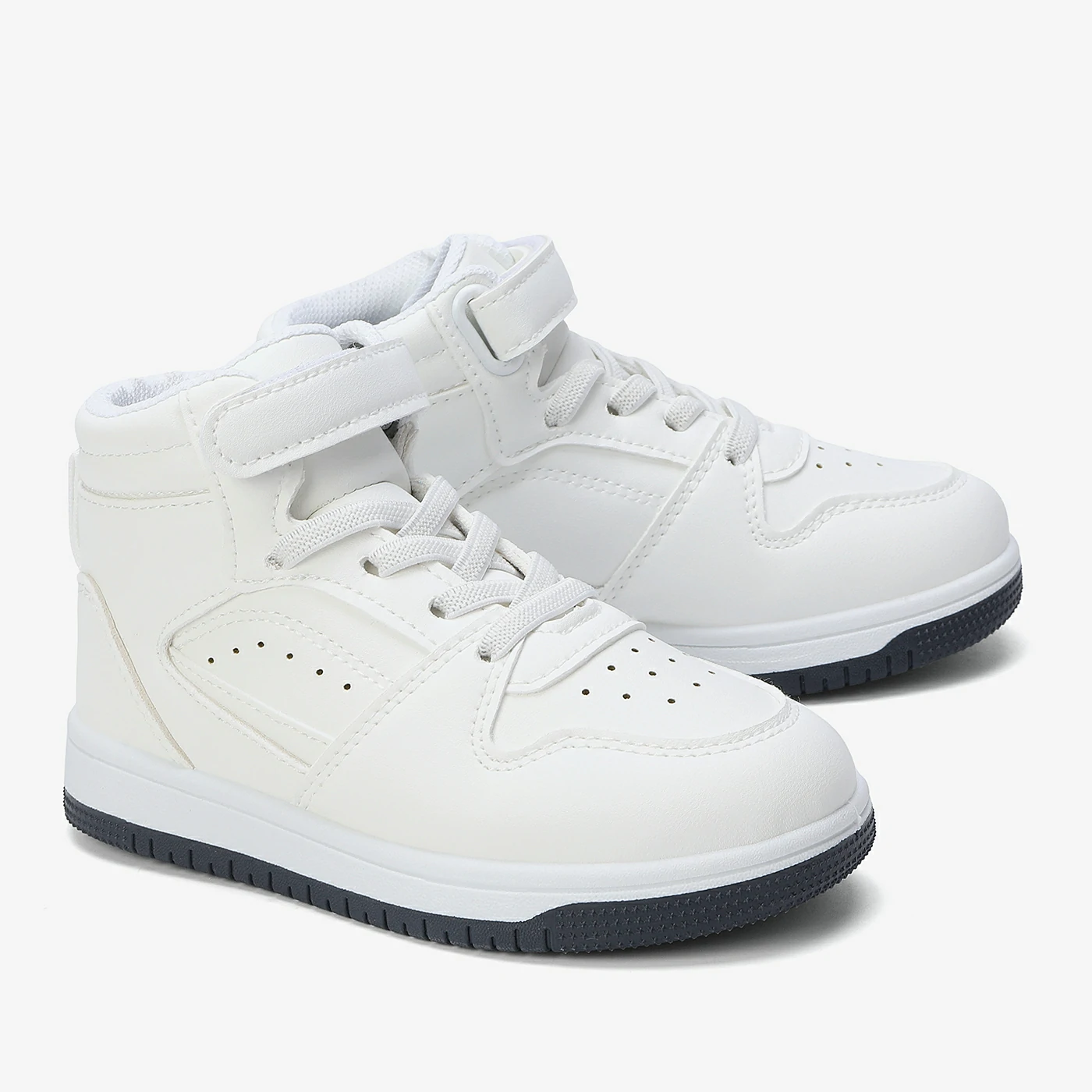 מגפון לבן 26