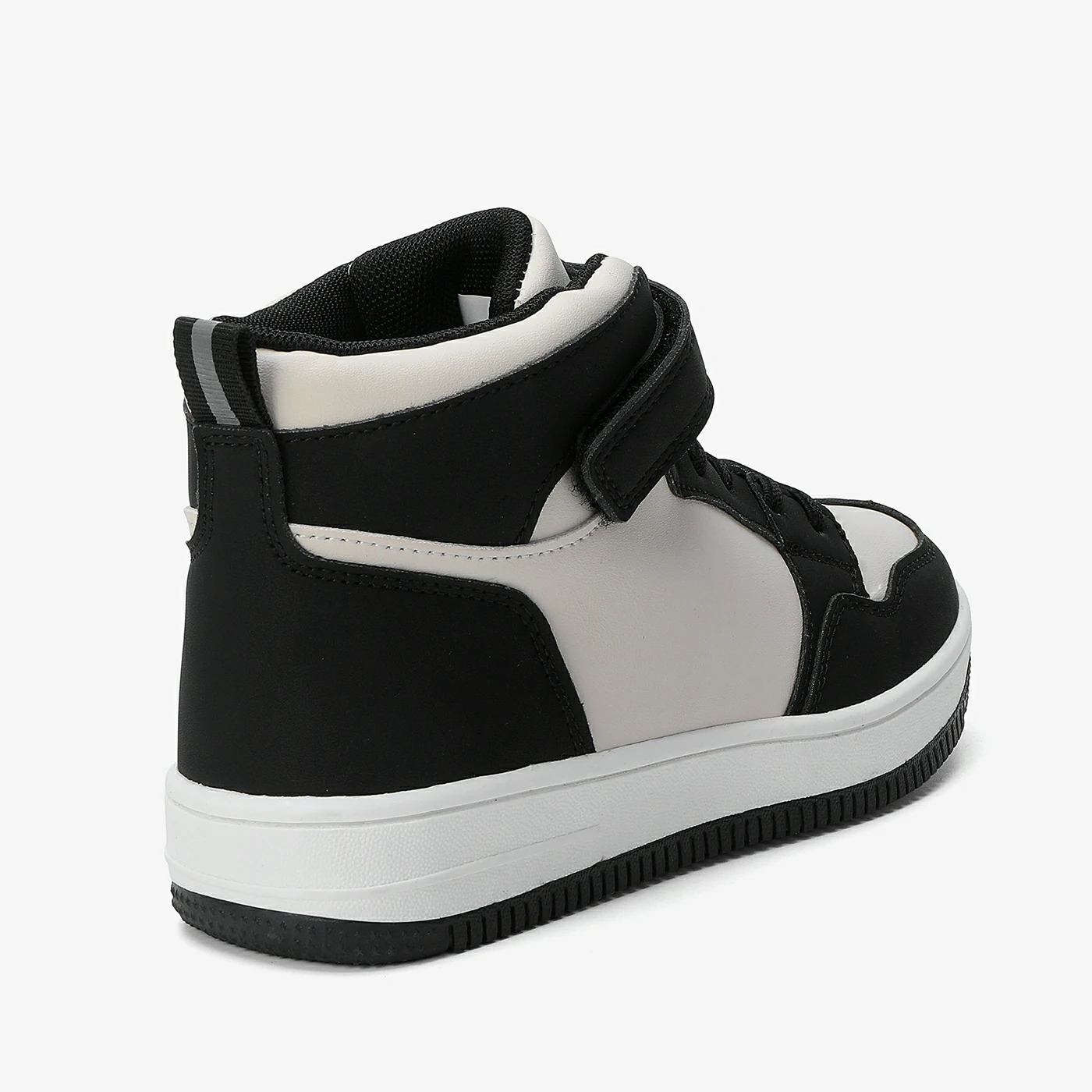 מגפון שחור 34