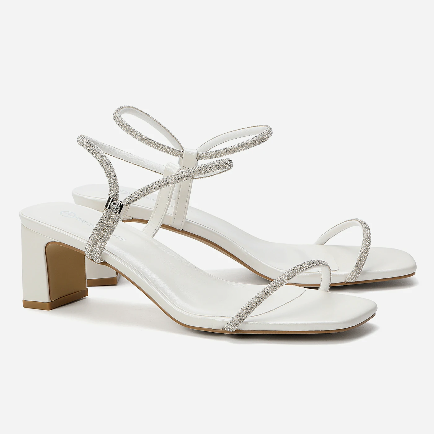 סנדל עקב פנינה 38